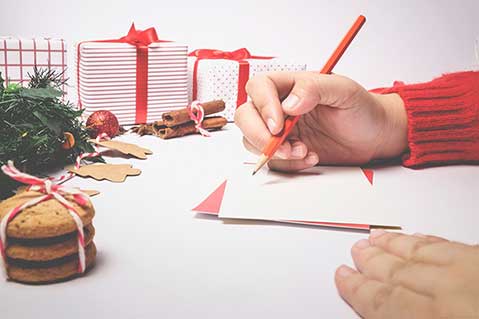 'Tis the Season: 5 End-of-Year Promotional Printing Opportunities